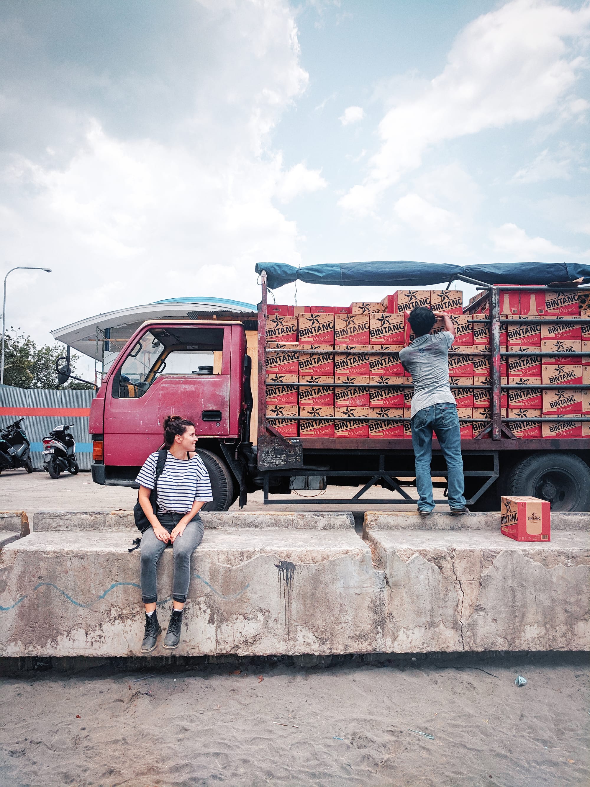 The Unglamorous Nomads